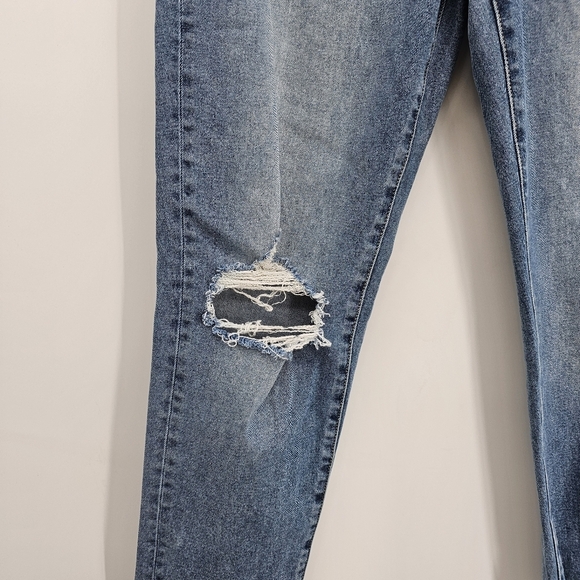 KanCan Button Fly Distresesd High Waist Tappered Leg Jeans Womens 7/27 - Picture 2 of 9